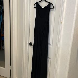 Black Caslon Dress